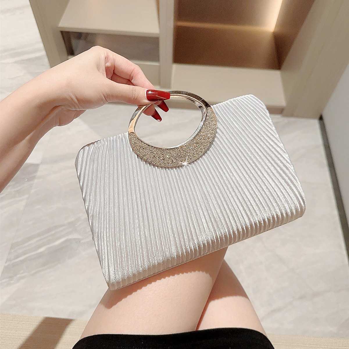 New pleated banquet bag, round ring handbag, rhinestone banquet handbag, dress bag, evening bag, wedding chain bag 241128