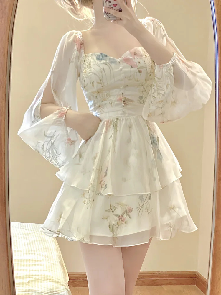 French Elegant Floral Mini Dress Chiffon Long Sleeve Evening Party Dress Women Holiday Beach Boho Fairy Dress Korean Robes 240415