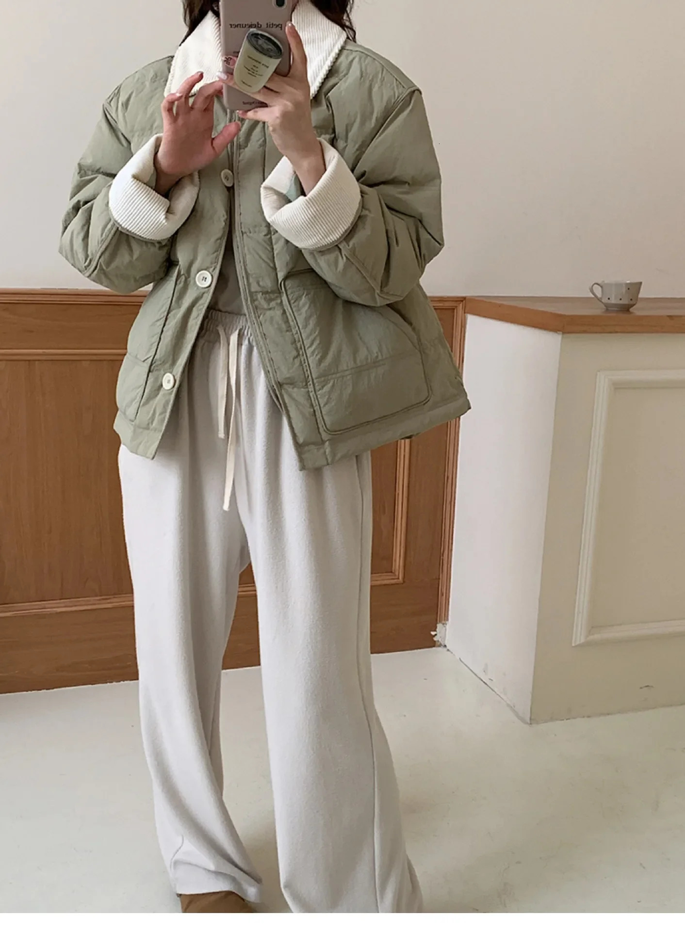 2024 short Korean style womens winter loose cotton coat thickened small fragrant cotton coat trendy fashion jacket 241127