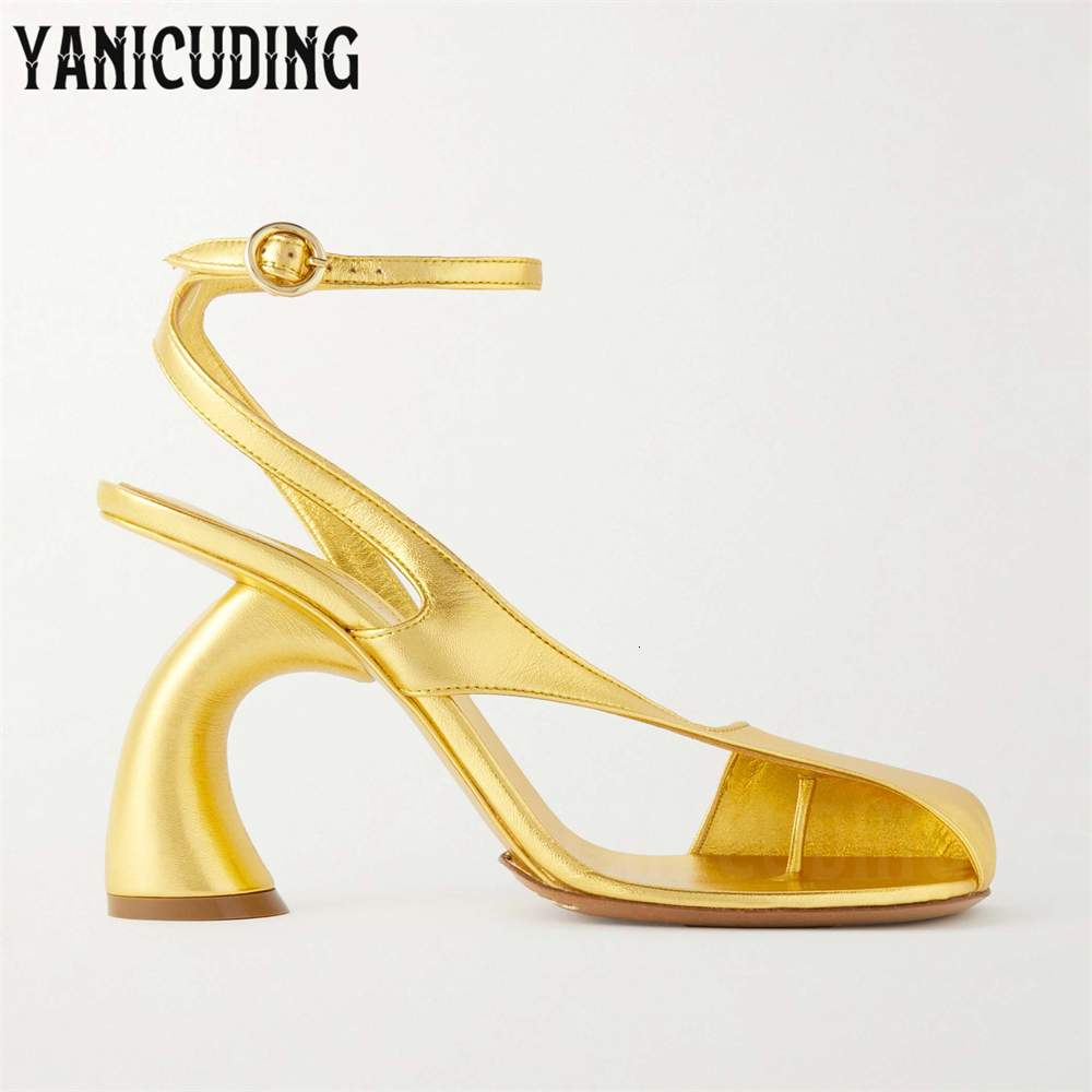 Strange Heel Ankle Strap Split Toe Summer High Heels Fashion Multicolor Customizable Comfortable Tabi Sandals For Women