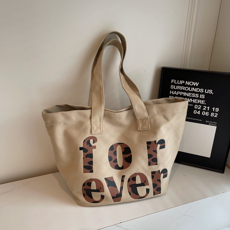 Autumn thick canvas fashionable casual letter tote large capacity commuting bag, leopard print student backpack