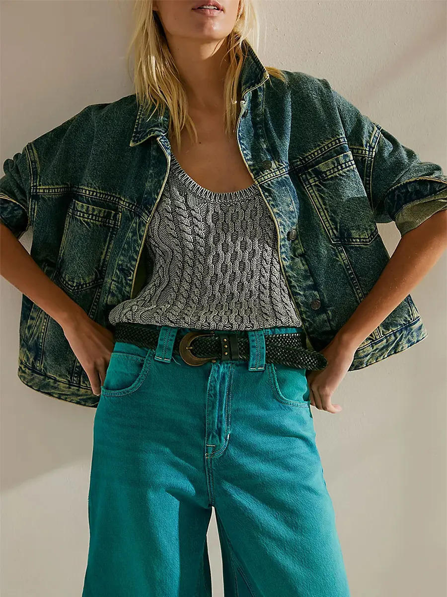 Womens denim jacket with pockets long sleeves collar buttons solid color spring color loose fit jacket 241125