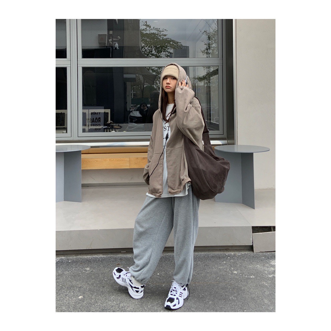 2024 New Coffee Single Shoulder Crossbody Dumpg Bag Canvas Women's Bag, New Small and Lazy Style