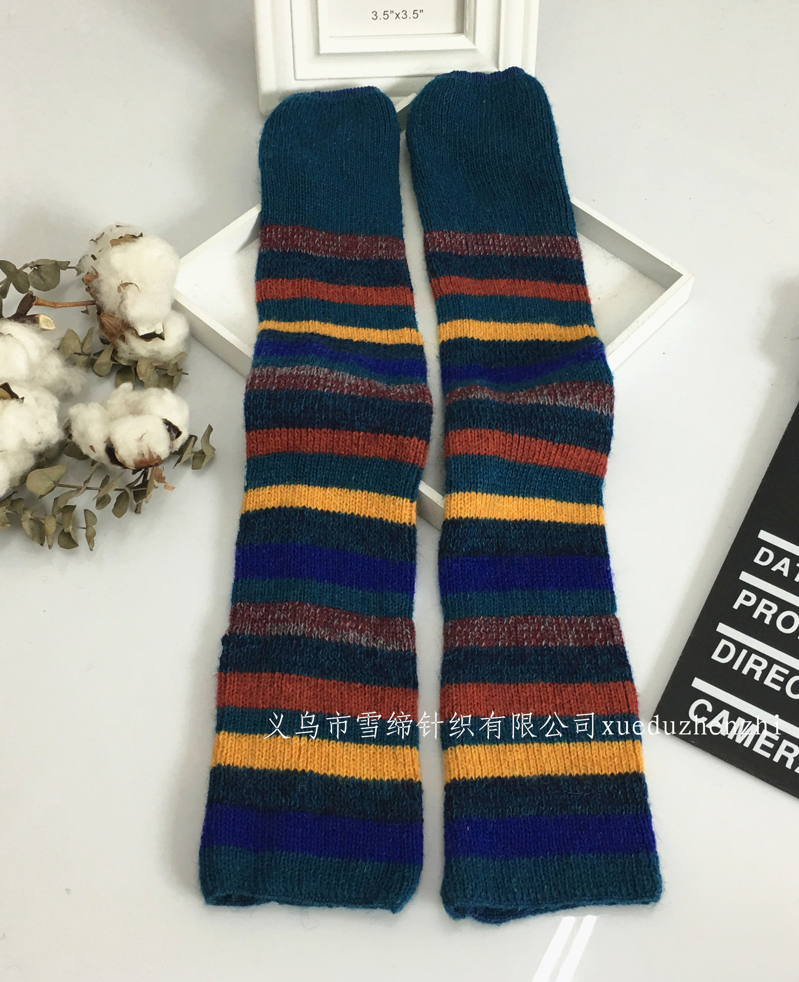 Winter Korean version thickened and warm three color spliced cashmere sock covers new leg covers sock tubes boots socks pile socks