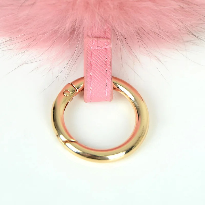 2024 Chain Metal Ring Pendant For Women 13cm Fluffy Real Fur Ball Pom Poms Pompom High Quality Keychain Car Key y241125
