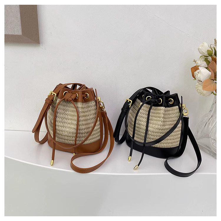 Fashionable stylish small female 2025S designer new bucket crossbody handbag high-end and niche bag commuting shoulder bag