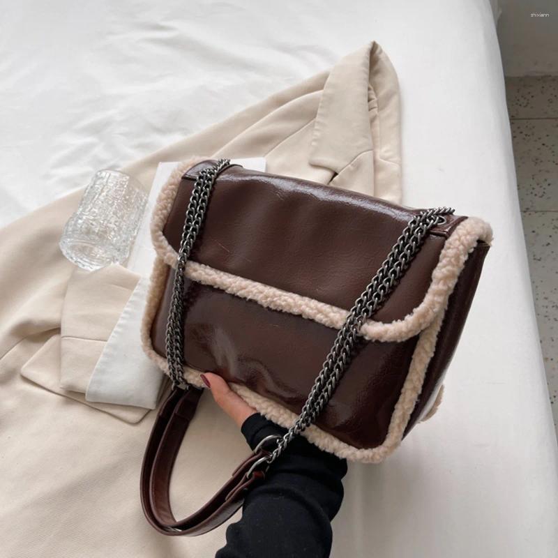 Free Delivery 2025S Designer Chain Crossbody | Tote Bag Lambskin With Patent Leather & High Quality PU Handbag Shoulder Women Crossbody Bag Designer B