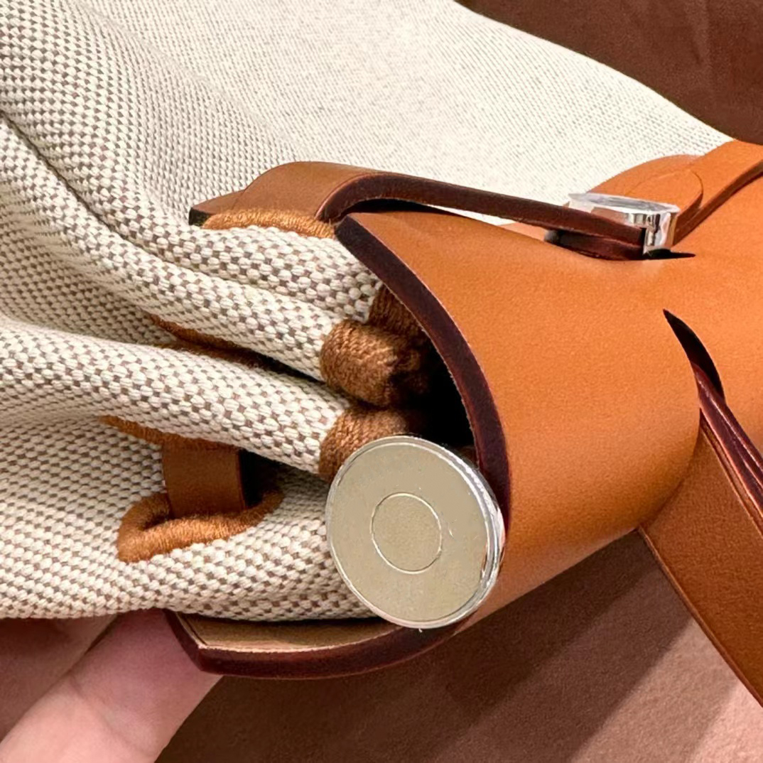 10A top quality women Designer Canvas Tote Bags Gold Sier metal Handmade designer Handbags classic fashion Cowhide leather Shoulder bag