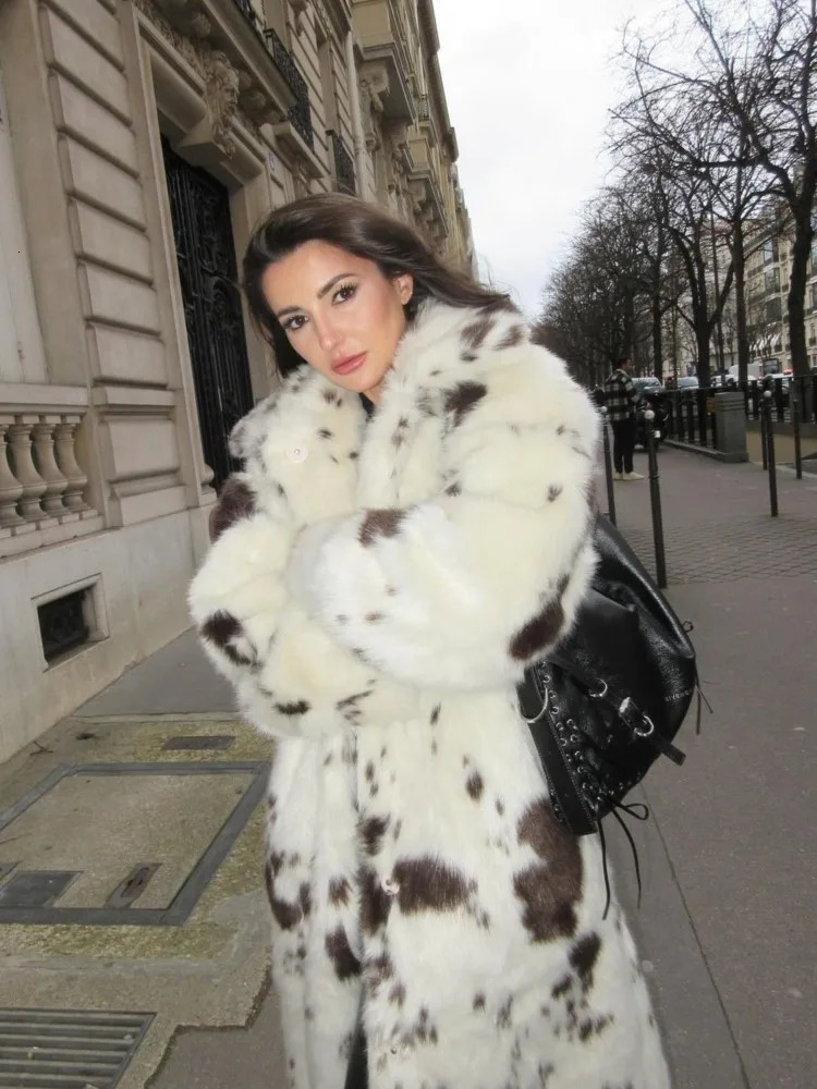 Spotted Leopard Faux Fur Coat Toka Suit Collar Women Effect Long Coats Fashion Elegant Fluffy Overcoat Winter Plush Outwear 241121Z