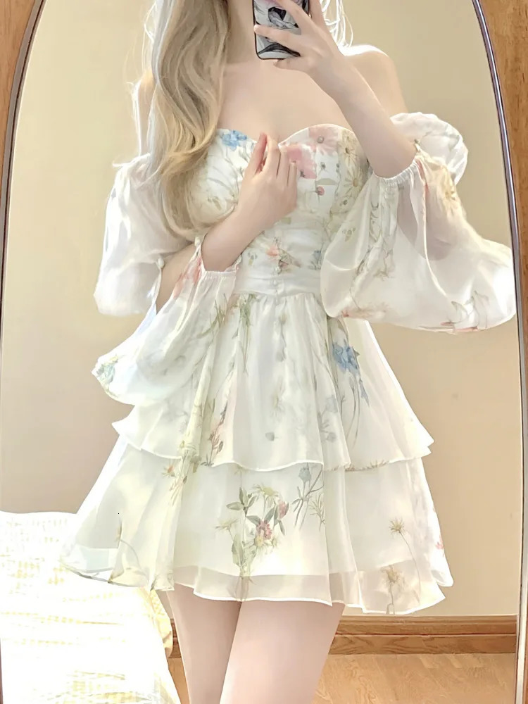 French Elegant Floral Mini Dress Chiffon Long Sleeve Evening Party Dress Women Holiday Beach Boho Fairy Dress Korean Robes 240415