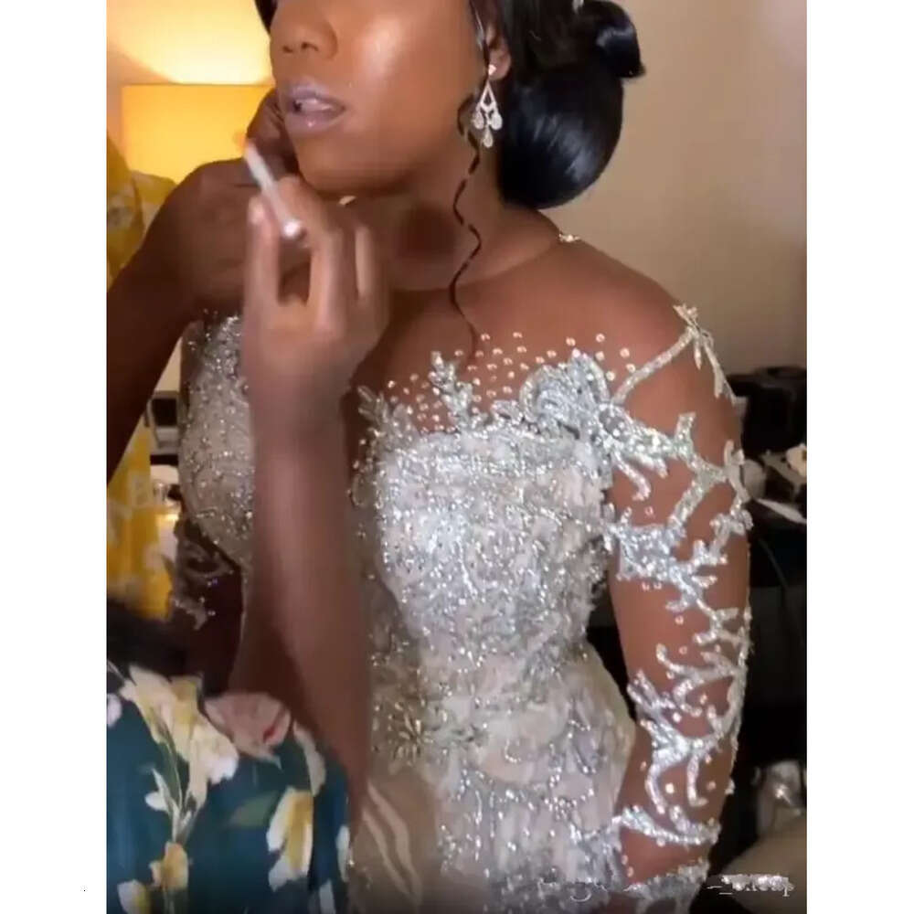 Beaded Luxurious Arabic Mermaid Sexy Crystals Lace Bridal Dresses Backless Vintage Wedding Gowns