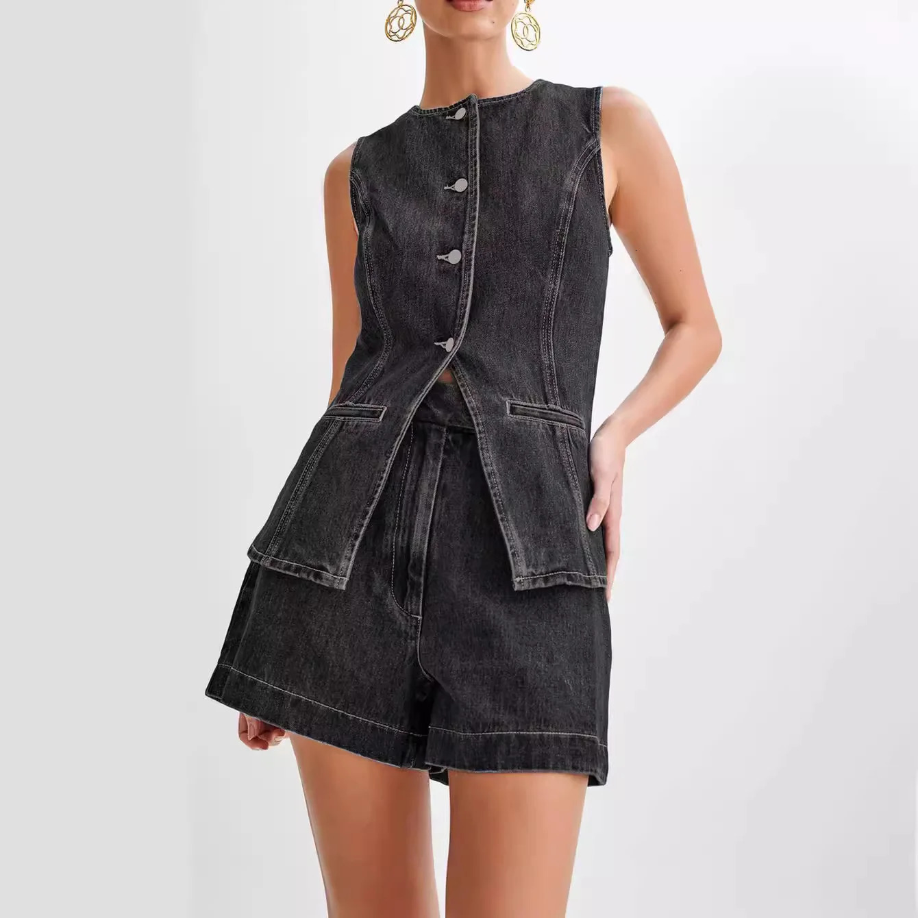 2024 Vintage Casual Denim Suits Back Split Women Sleeveless Button Splicing Slim Jacket Female Two Piece Sets High Waist Shorts 241127