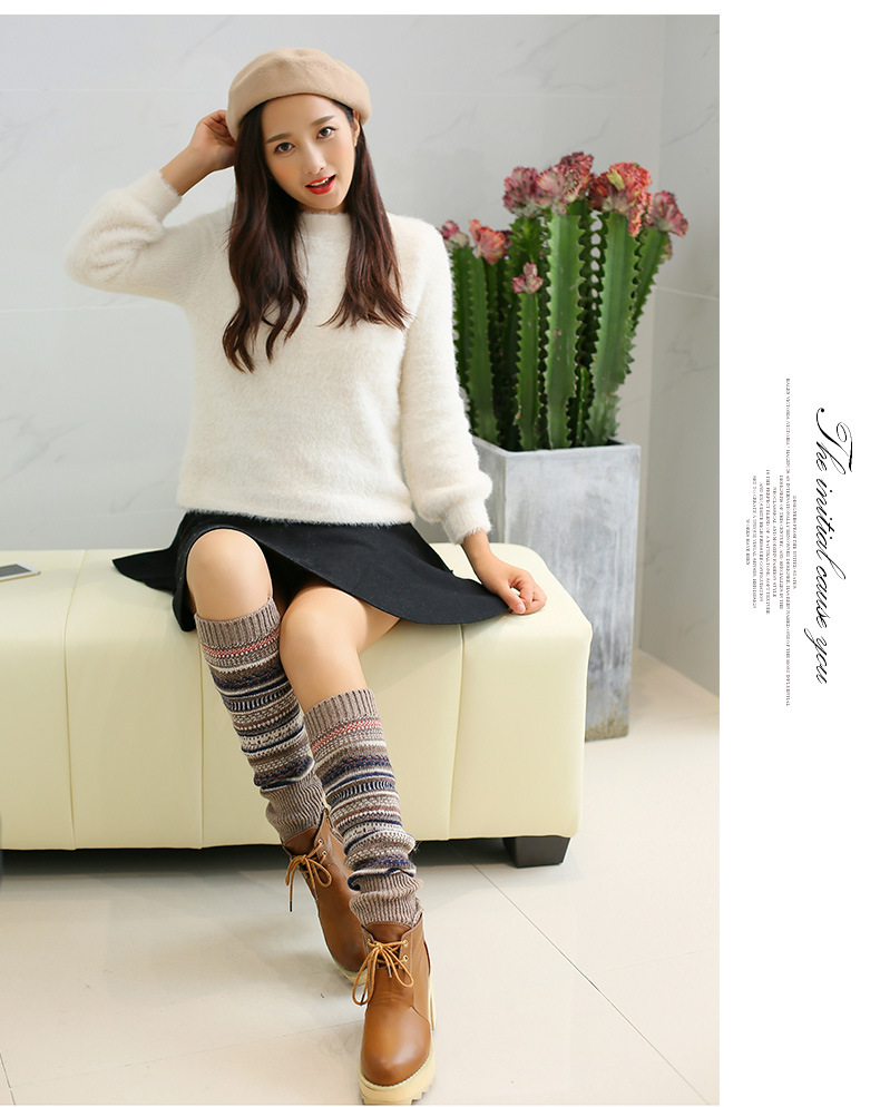 Winter New Women's Korean Edition Color blocked Stacked Socks Set for Autumn and Winter Thickened Warm Leg Protectors Over Knee Boots Set Knitted