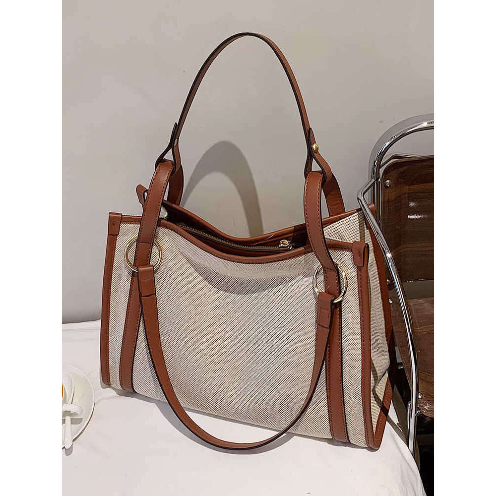 Designer Canvas Handbags for Women Autumn Winter Large Capacity ShoulderCrossbody Bags Fashion Commuting Tote Bag