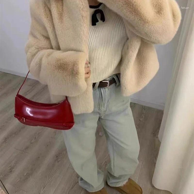 Purses: Chic hot Women's Designer Tote Bags - Minimalist Leather Underarm Baguette Handbag, Vintage Elegant Evening Shoulder Bag for