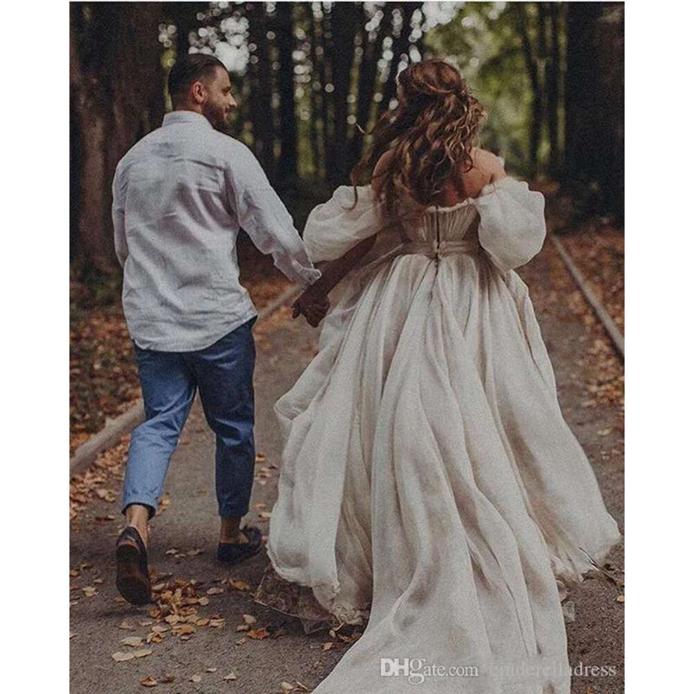 Off Dresses Sexy Bohemian Shoulder Puff Sleeve Beach Bridal Long Train Rustic Country Wedding Gowns Hippie