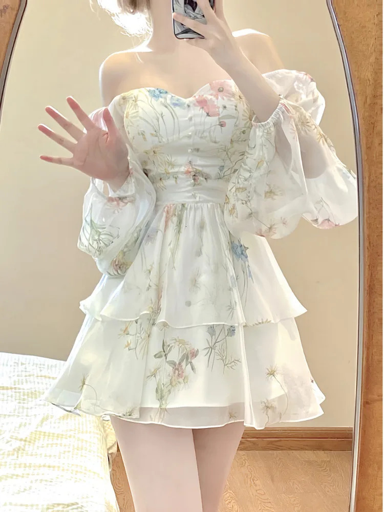 French Elegant Floral Mini Dress Chiffon Long Sleeve Evening Party Dress Women Holiday Beach Boho Fairy Dress Korean Robes 240415