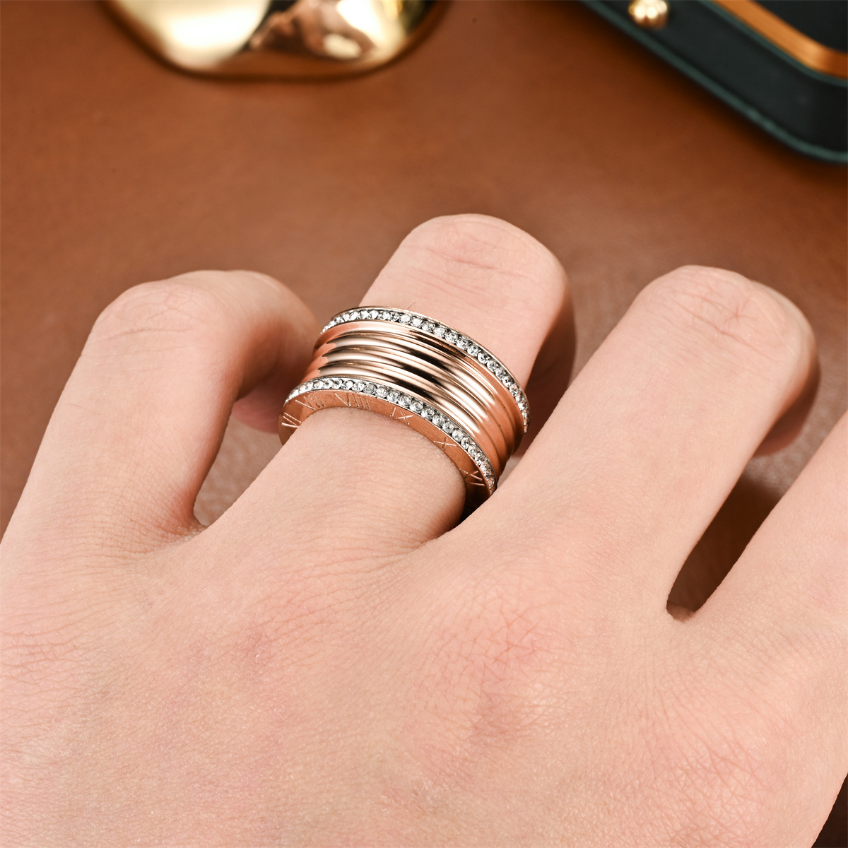 Europe and the United States popular double rows full of diamonds ring extra wide Roman numerals stainless steel ladies finger ring jewellery products