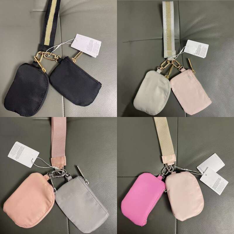 High quality yoga sport keychain men's and women's chain storage coin purse butler key mini lululies bag