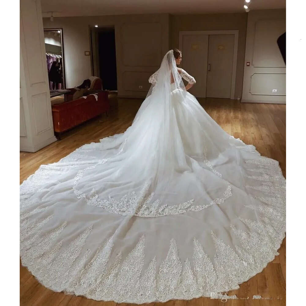 Dresses Lace Ball Gown Applique Beaded Chapel Train Princess Wedding Dress Country Bridal Gowns Abiti Da Sposa S