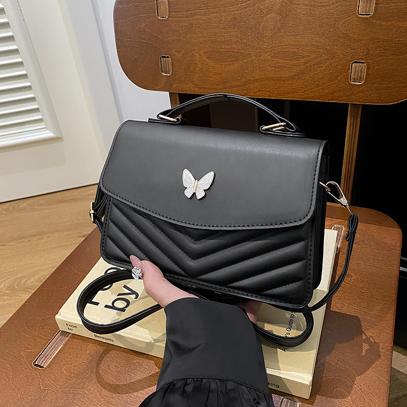 Women Stylish New Butterfly Embroidery Sg Fashion PU Leather Shoulder Bag Portable Large Capacity Handbag