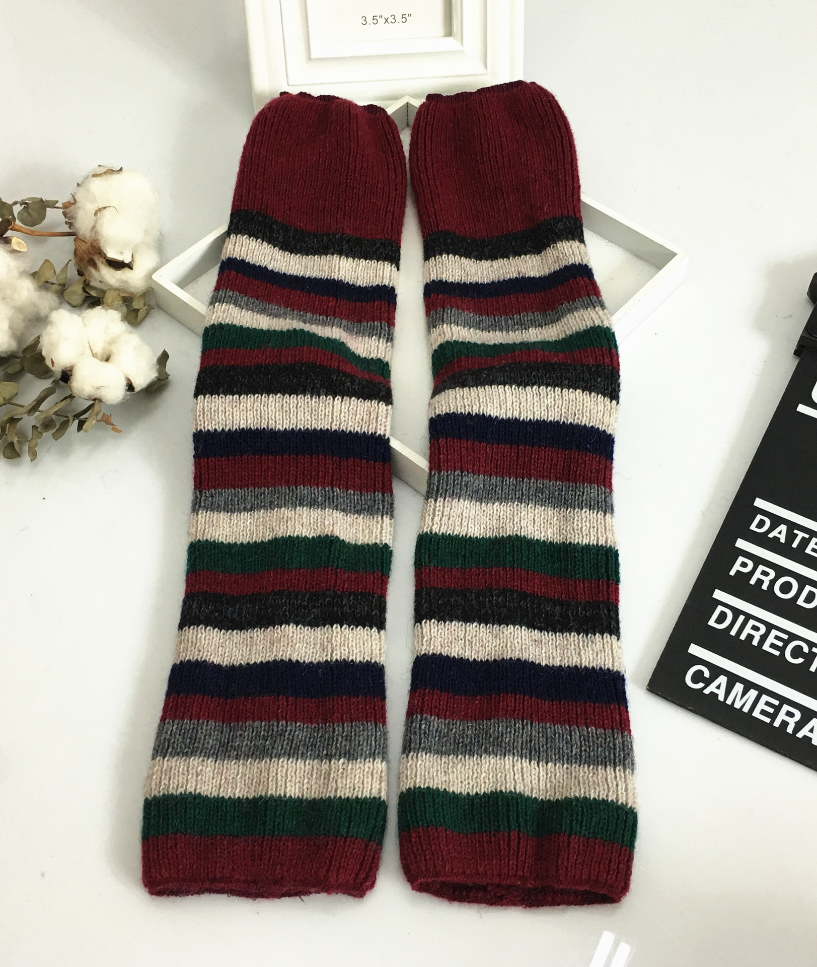 Winter Korean version thickened and warm three color spliced cashmere sock covers new leg covers sock tubes boots socks pile socks