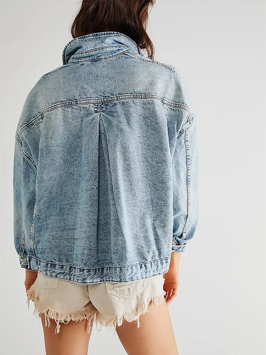 Womens denim jacket with pockets long sleeves collar buttons solid color spring color loose fit jacket 241125