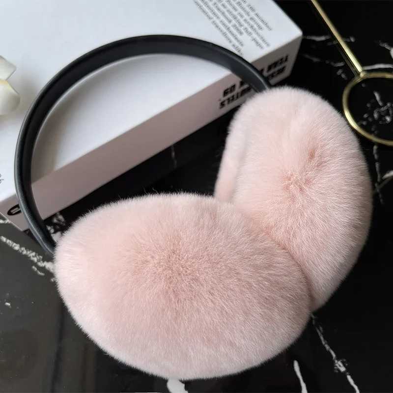 Real Rex Rabbit fur ear tips are suitable for womens winter headphones with soft and warm cables. Fur rabbit ear tips are suitable for cold weather X2