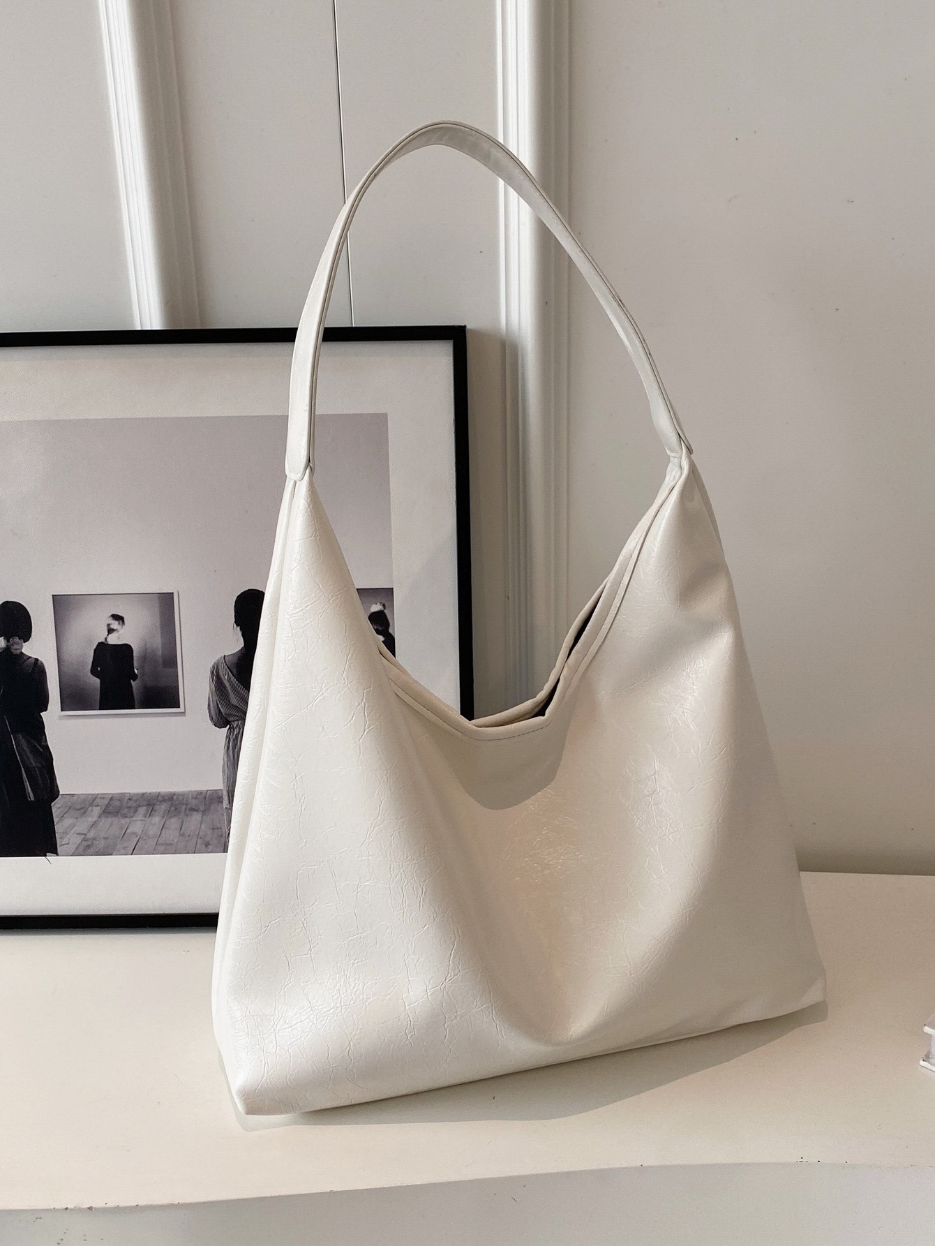 New Trendy and Stylish Simple New Large Capacity Shoulder Commuting Versatile Tote Cross border Women's Underarm Bag