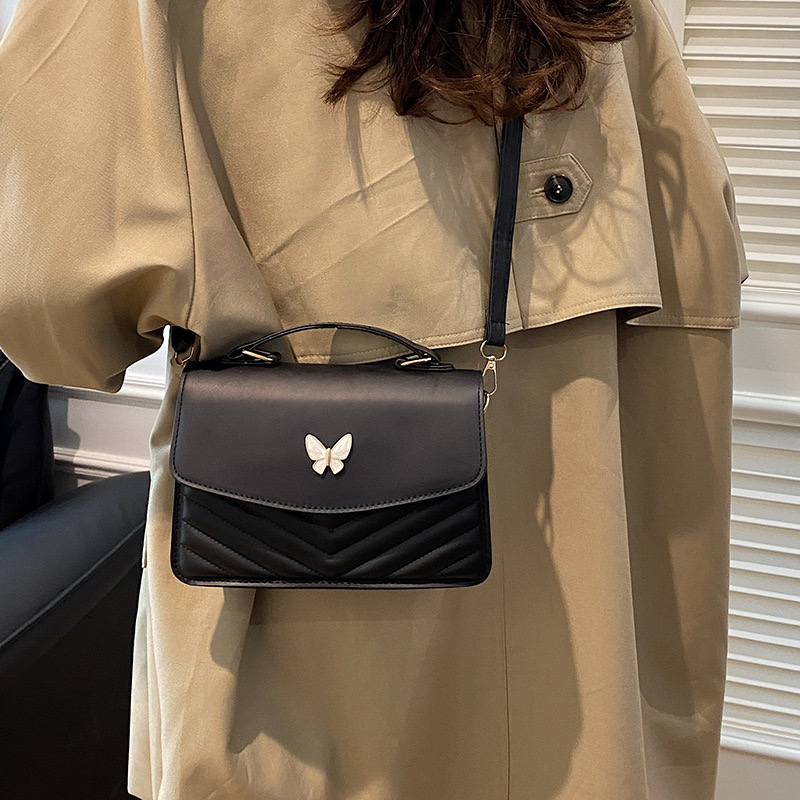 Women Stylish New Butterfly Embroidery Sg Fashion PU Leather Shoulder Bag Portable Large Capacity Handbag