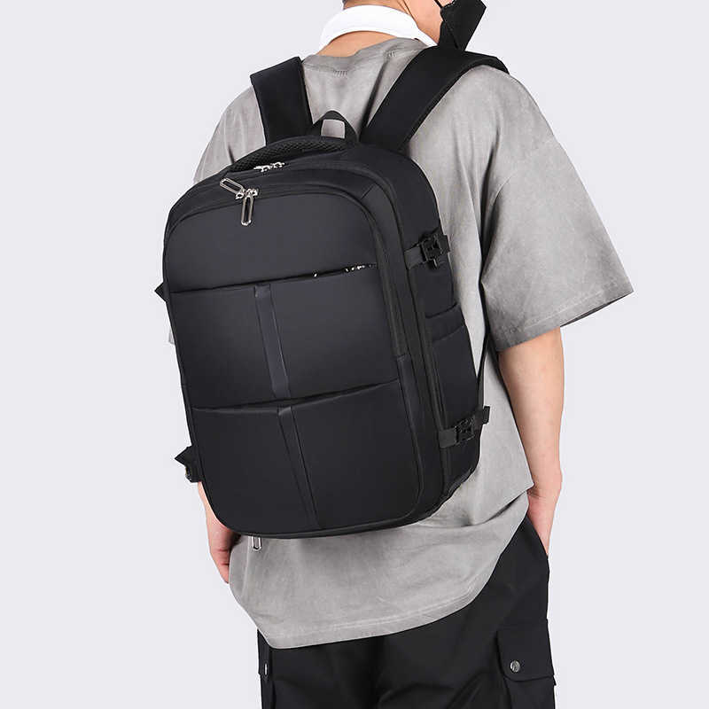 Travel bag for both men and women, lightweight and large capacity casual backpack with dry wet separation and shoe compartment, multifunctional backpa