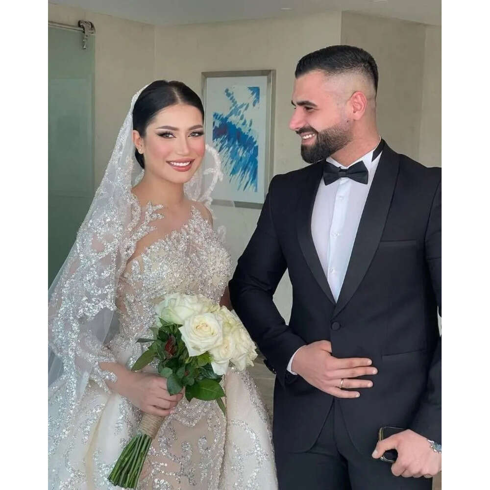 Mermaid Dress Sexy Sparkly Beads Sheer Jewel Neck Saudi Arabic Wedding Dresses With Detachable Train Wly Es