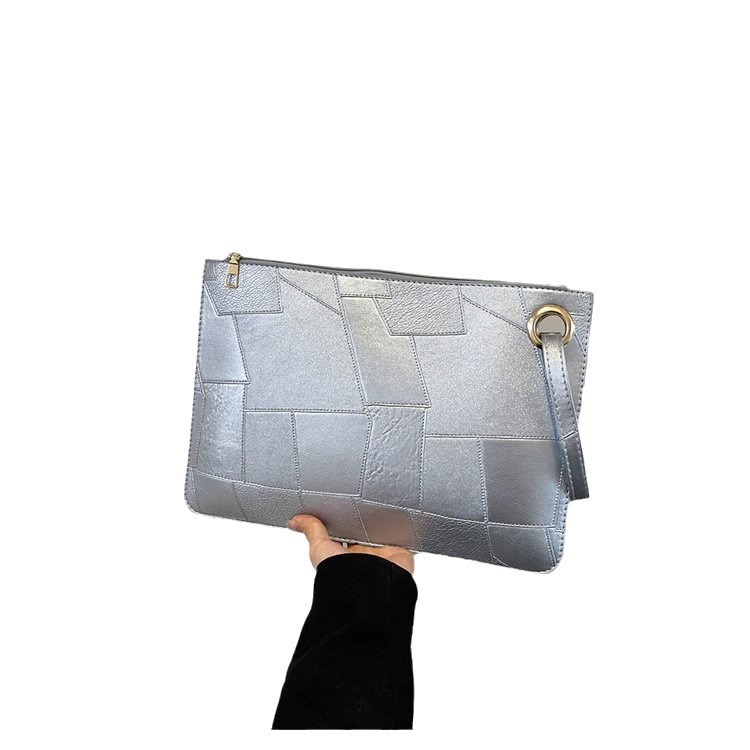 2024 New New Summer Fashionable and Stylish Trendy Women's Personalized Handheld Underarm Small Square Bag