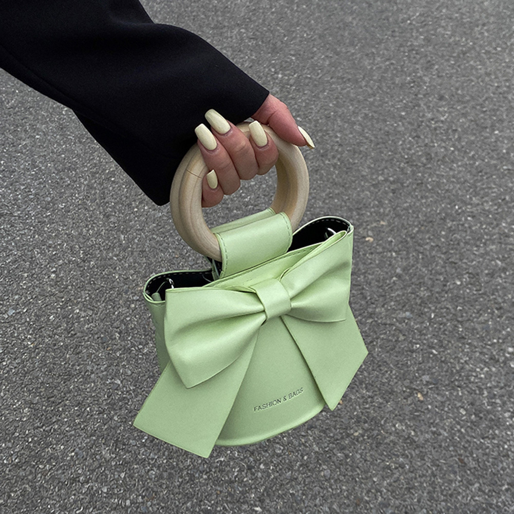 New Sweet Bow Designer Mini Shoulder leisure trend Leather Bucket Crossbody Bag Women s Fashion Brand Handbag Designer Women s Handbag