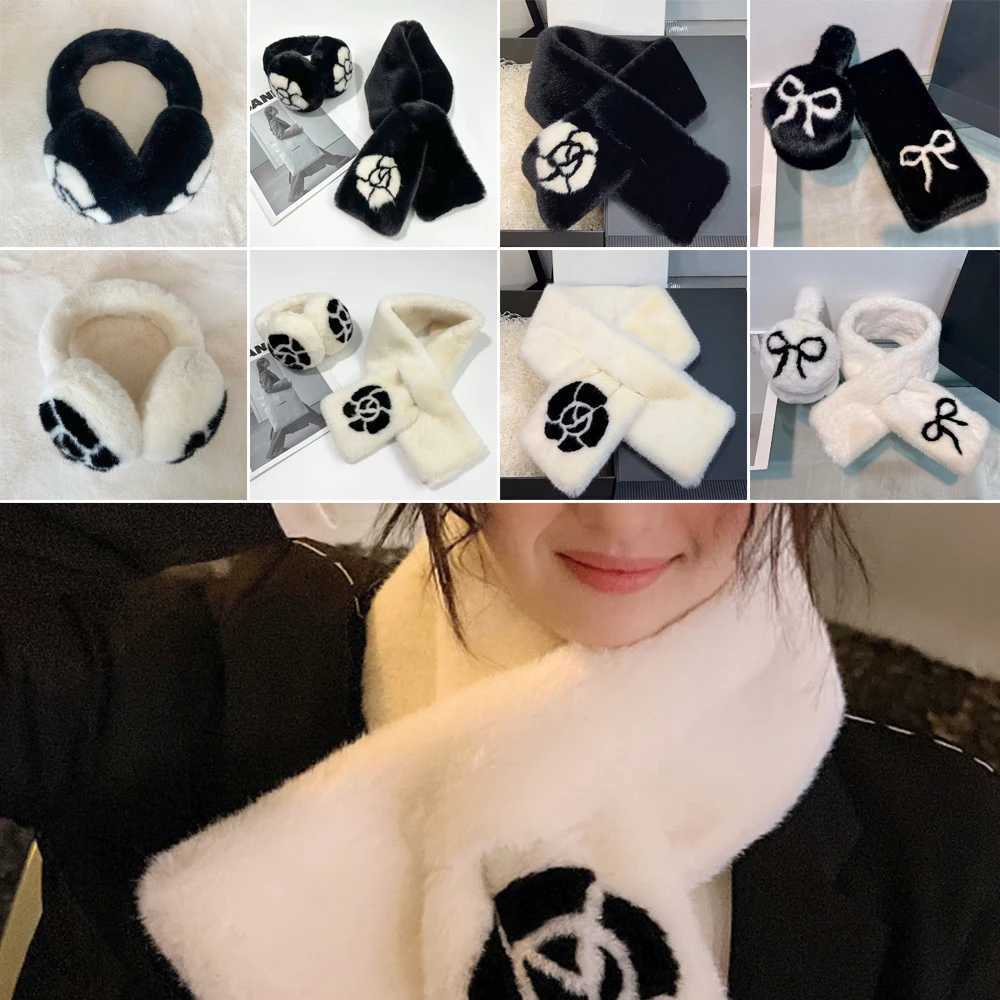 Fashion Camellia Eartips Thick Plush Eartips Cold Protection Soft Warm Eartips for Women X241128