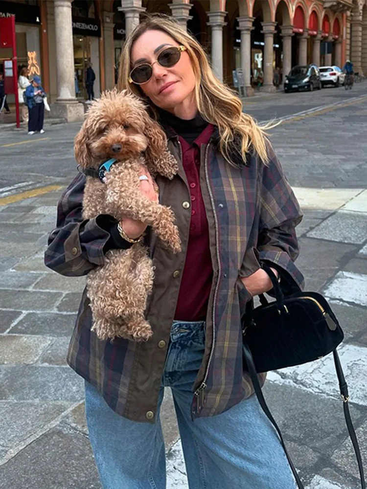 Retro plain weave patchwork work jacket for womens casual full sleeved zipper pocket lapel single chest womens jacket autumn womens jacket 241125