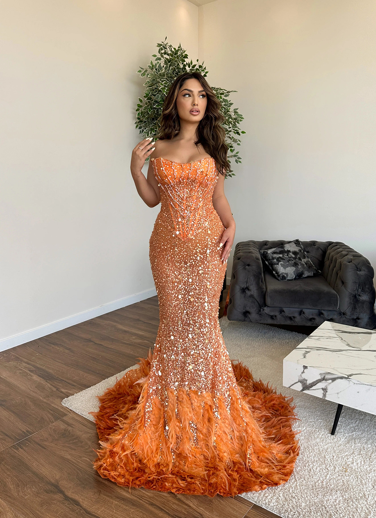 Feather Strapless Prom Dress Sparking Sequined Lace Evening Gowns Sleeveless Beading Robe De Soiree