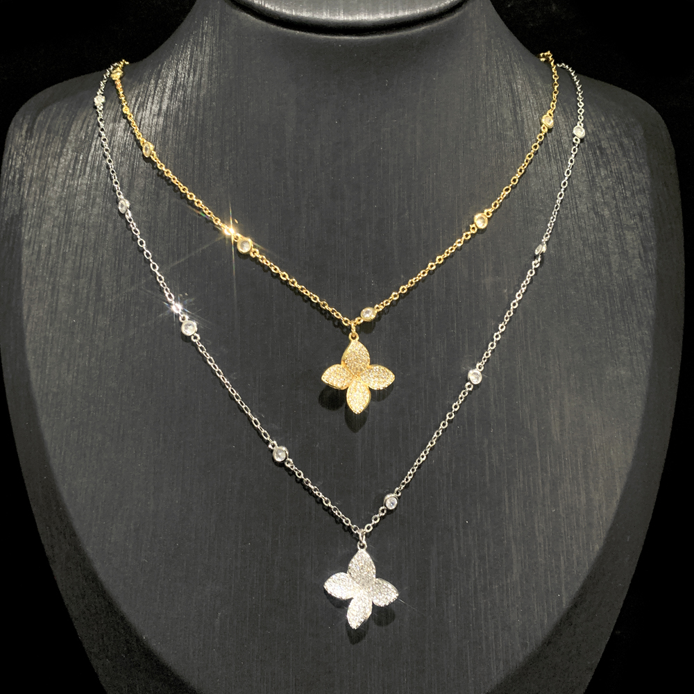 2025 Classic Charm Pendant Necklace for Women Fashion AAA Cubic Zirconia Paved wer Sparkg Wedding Jewelry