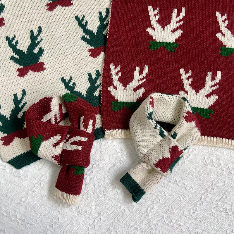 Dog Apparel Accessories Scarf Adult and pet Christmas scarves decorations Autumn Winter Pet Clothing Cat Color Blocking Knitted Collar For Small Dogs 
