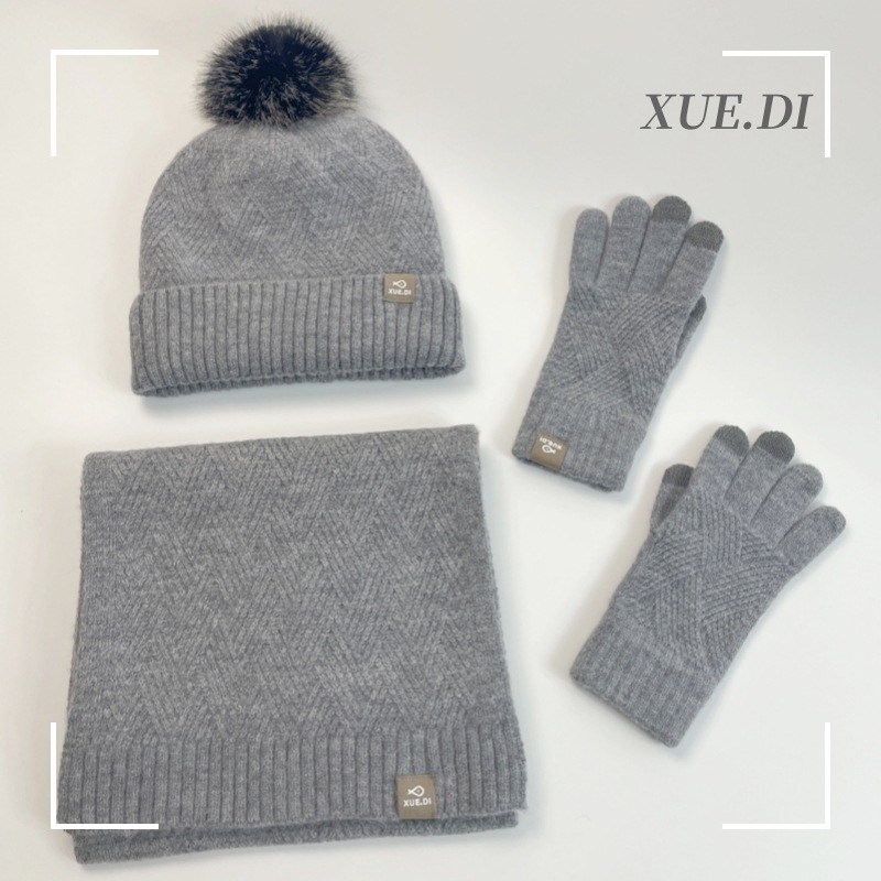 Amazon's new solid color wool warm hat scarf glove three piece set cold resistant wool ball and velvet knitted set