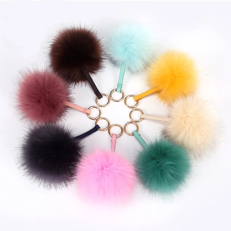 18 Colors Classic Plush Pompom Keychain Fluffy Leather Keyring for Women Girls Bag charm Jewelry Key Chain Gifts 241125