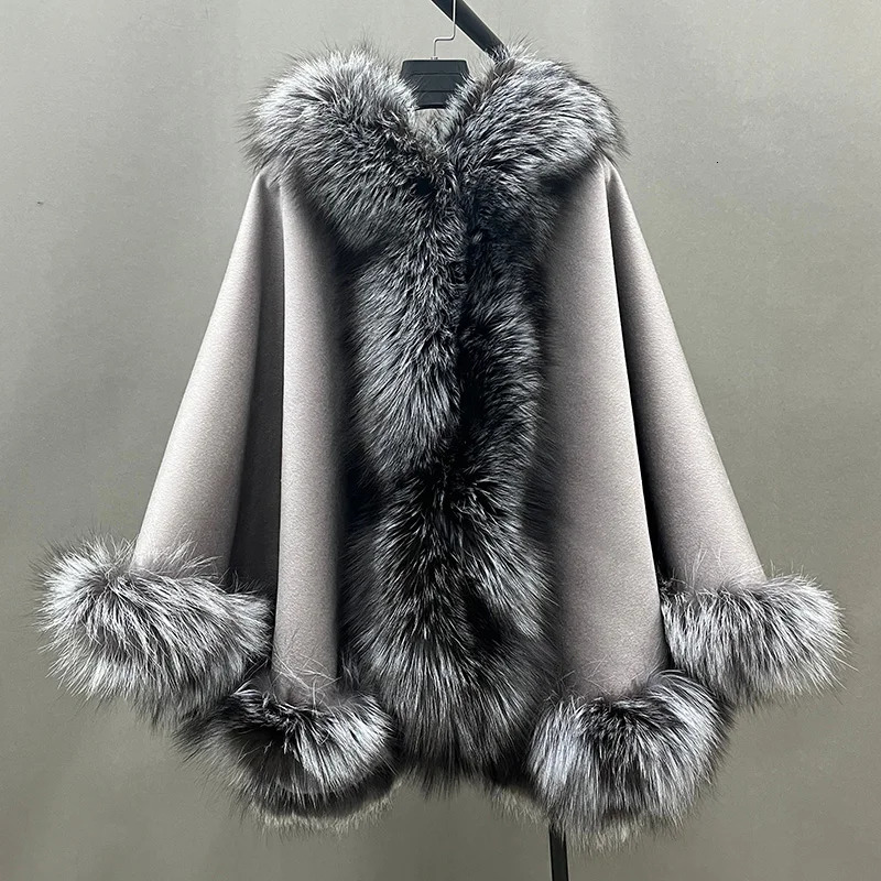 Womens Hooded Real Fur Poncho Genuine Silver Fox Collar Trim Wool Cape Fashion Style Winter Warm Shawls XG5388 241126