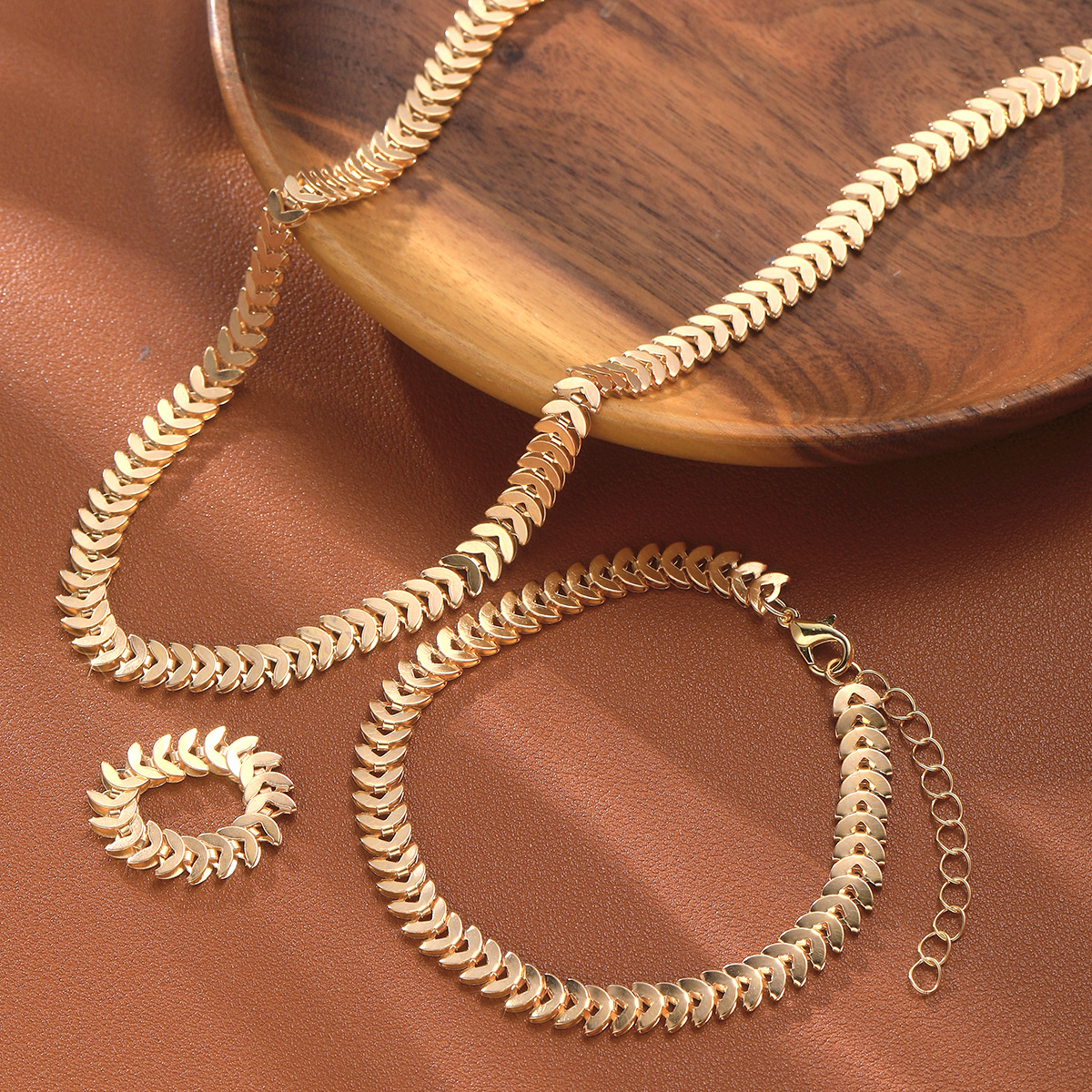 Europe and the United States fashion trend wheat ears 3-piece ring bracelet necklace set female niche design sense net red hot selling collarbone chai