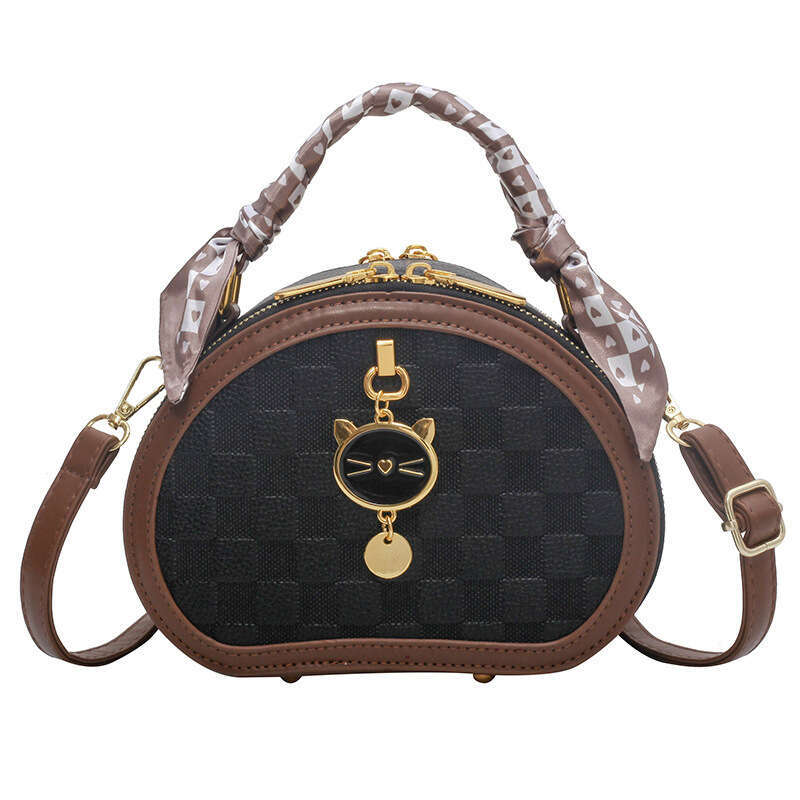 New Women's Handbag With One Shoulder Diagonal Cross, Fashionable High-End Feeg, Small Round And Stylish Handheld, Internet Famous Quality, Class