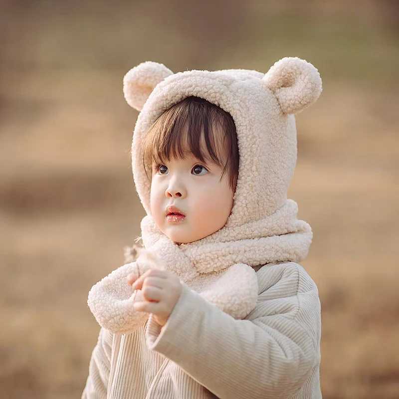 Caps Hats Lamb Fleece Ear Protection Cap For Kids Cute Hooded Hat Winter Boys Girls Windproof Warm Plush Beanie Baby One Piece Scarf Cap H241128