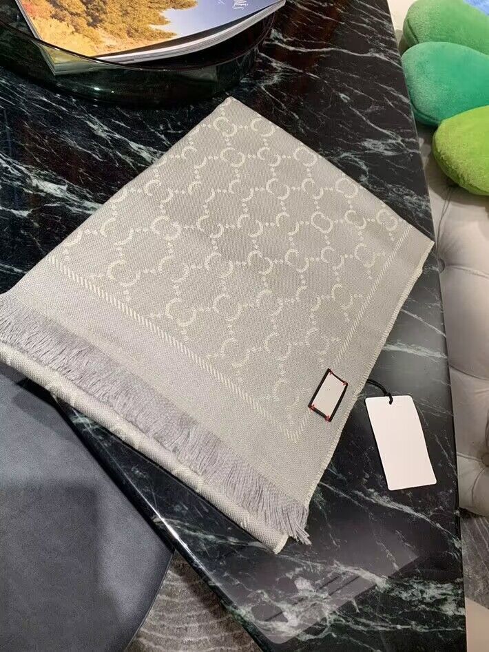 Elegant Full Set Cashmere Scarf for Women - Luxurious Brand Box Included 180/45cm