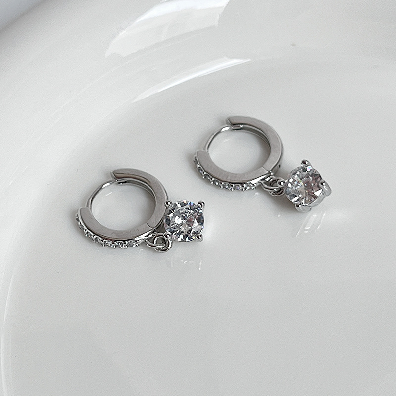 S925 silver needle Korea radiant light full of diamond earrings temperament light luxury niche sense of cold wind earrings female