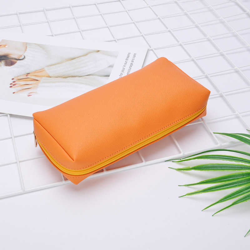 Leather makeup bag for women, simple mouth red envelope, hand-held storage bag, simple large capacity pencil case 241128