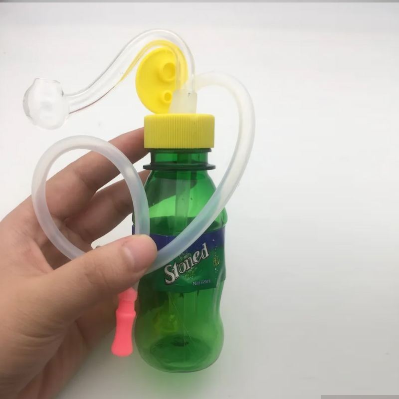 Smoking Accessories Wholesale colorful cartoon bear plastic water dab rig water bong pipe with 10mm male oil burner bowl and silicone straw