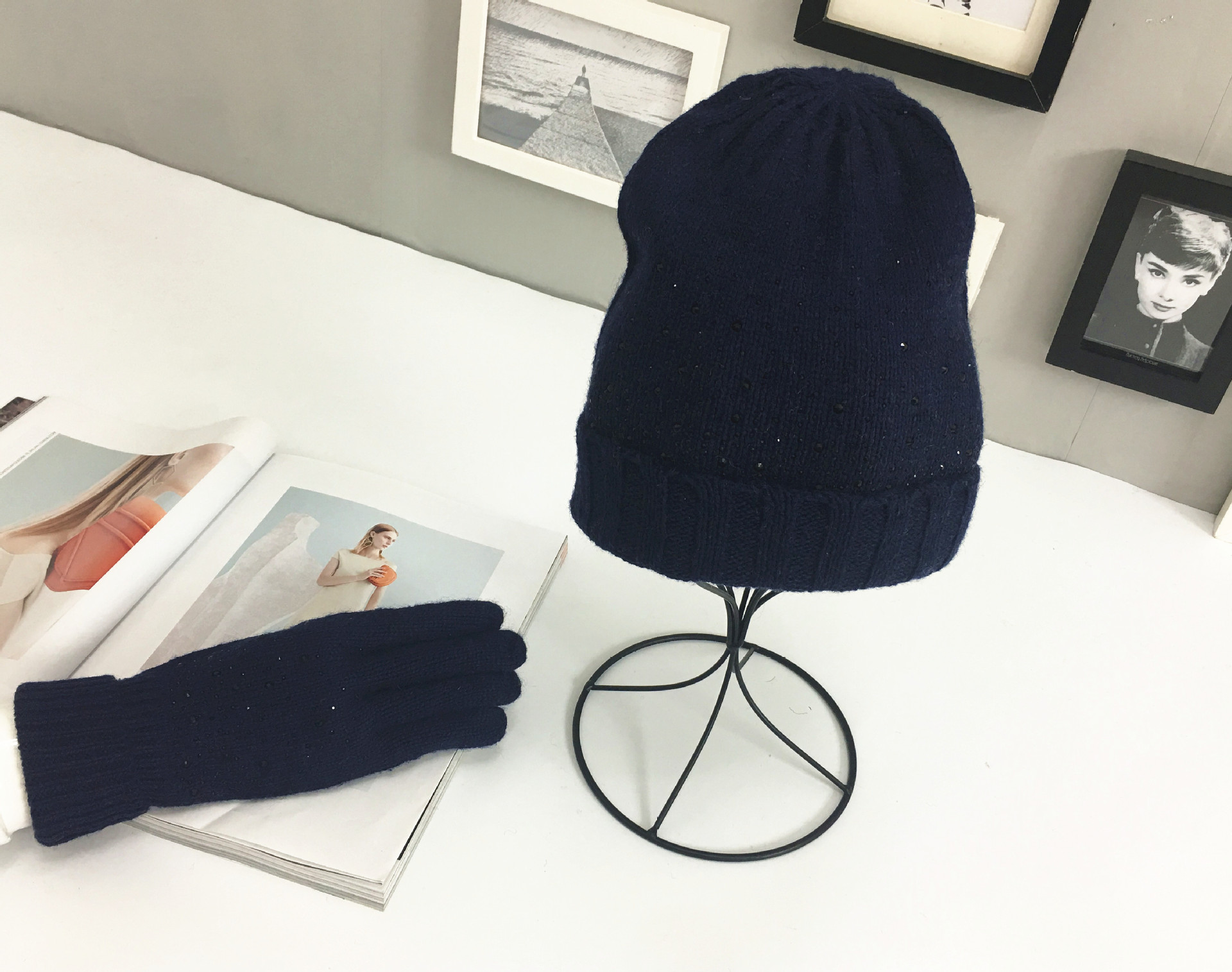 New European and American fashion three piece set with hot drilling for autumn and winter warmth hat scarf glove set factory direct sales